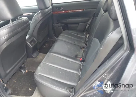 2011 Subaru Outback 2.5I Limited из США, поврежденный, VIN 4S4BRBKCXB3438975